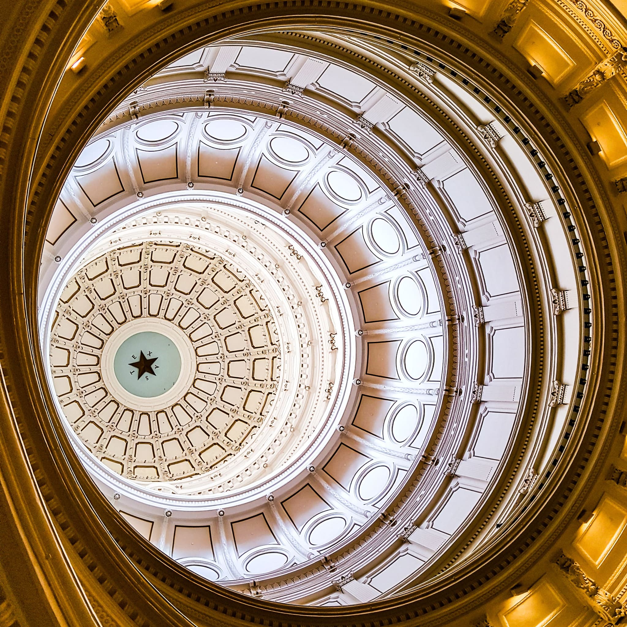 Dome architecture